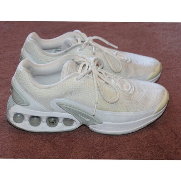 NIKE Air max DN White Metallic shoes size 9.5 US Athletic Sneakers DV3337 101 - Picture 4 of 11